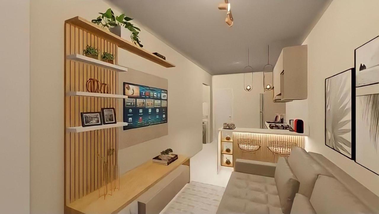 Flat Em Apartment *